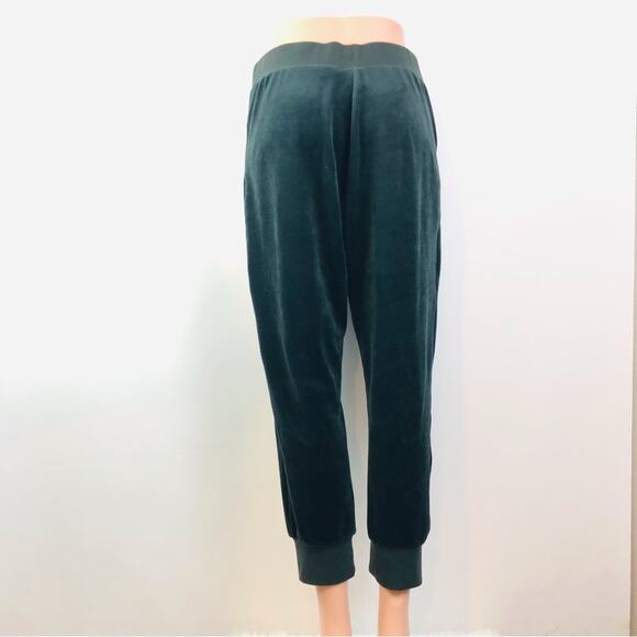 Nike Forest Green Velour cropped joggers pants - Picture 15 of 16